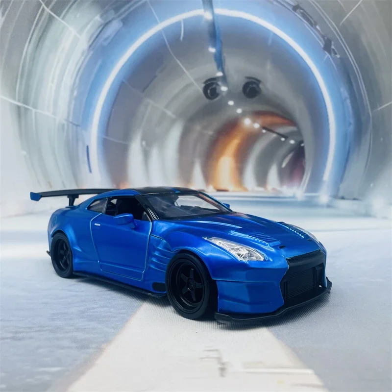 • 24 اليشم السريع والغاضب gt-r - مراجعة Model Kit Lamborghini وسعره