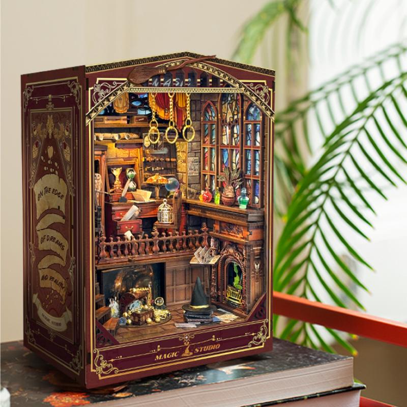 لتقوم بها بنفسك كتاب زاوية الر - مراجعة Model Kit Studio وسعره