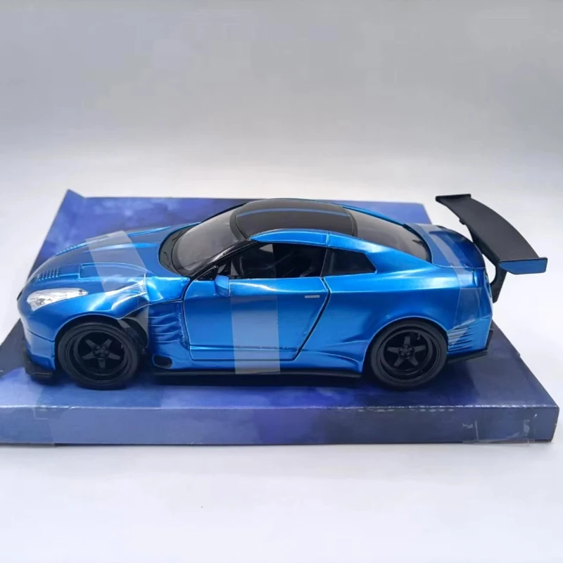 جادا 1:24 بليموث/سوبرا/الكليبس - مراجعة Model Kit Lamborghini وسعره