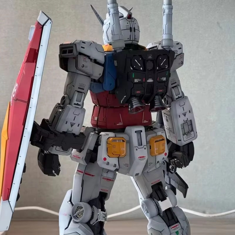 Daban Pgu 1/60 Rx-78-2 2.0 عال - مراجعة Model Kit Daban وسعره