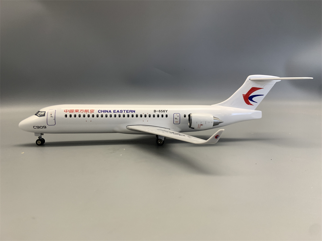 1:100 مقياس نموذج طائرة 34 سنت - مراجعة Model Kit China وسعره