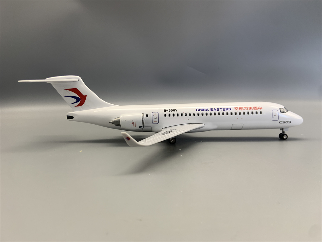 1:100 مقياس نموذج طائرة 34 سنت - مراجعة Model Kit China وسعره