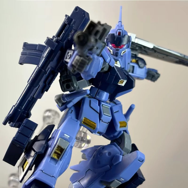 نموذج بلاستيكي للتجميع من HGUC - مراجعة Model Kit Daban وسعره