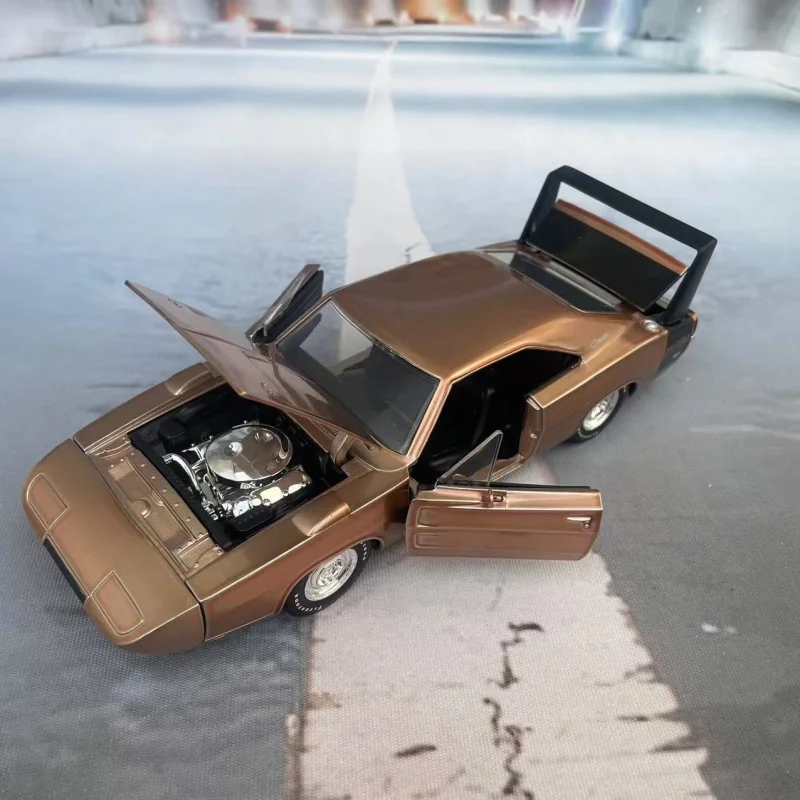 نموذج سيارة دودج فاست آند فيور - مراجعة Model Kit Lamborghini وسعره