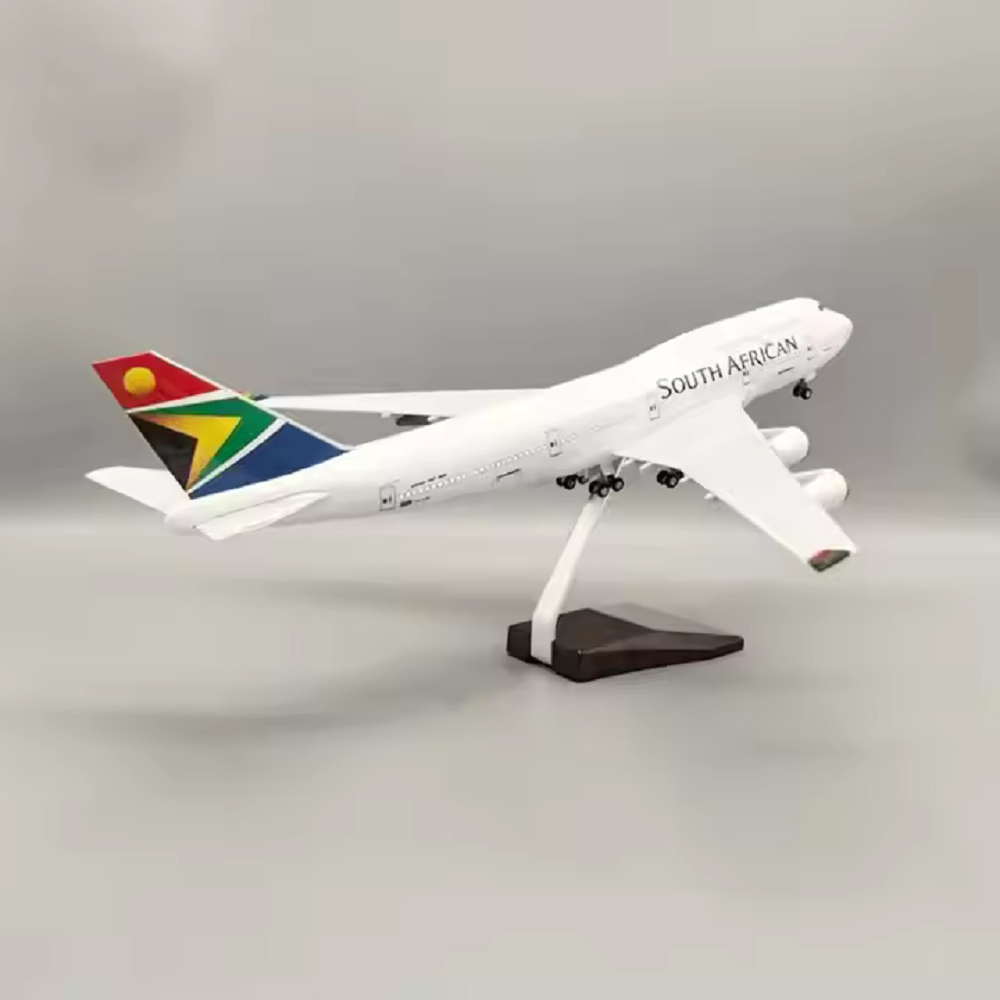 ألعاب للأطفال جنوب أفريقيا 1:1 - مراجعة Model Kit Led وسعره