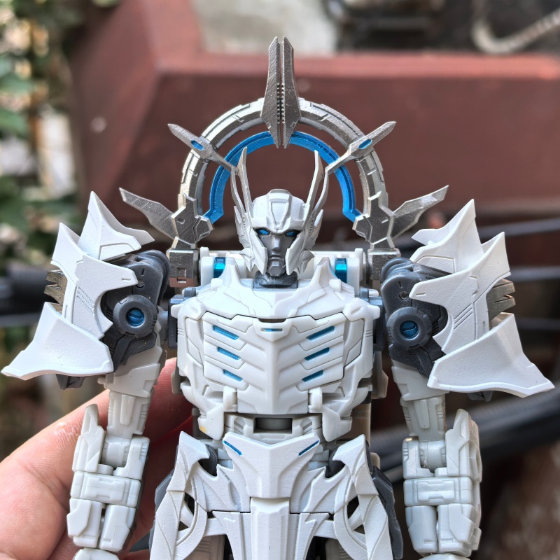 مجموعة ترقية شخصيات Achai Stud - مراجعة Model Kit Studio وسعره